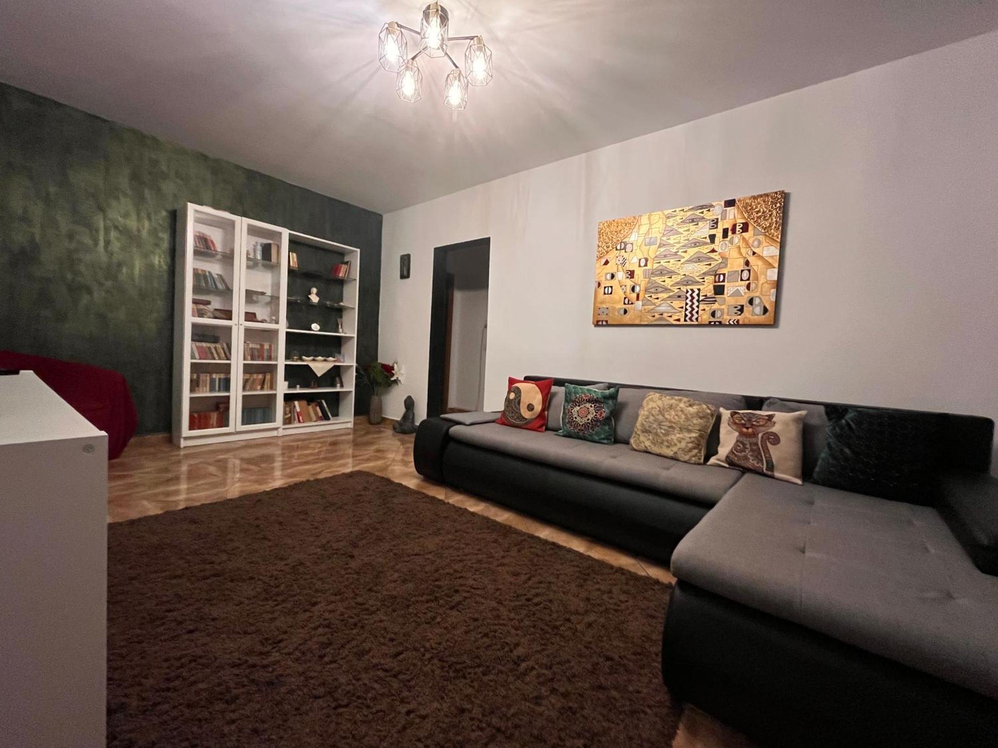 Appartamento Casa Cartilor - House Of Book'S Bucarest Esterno foto