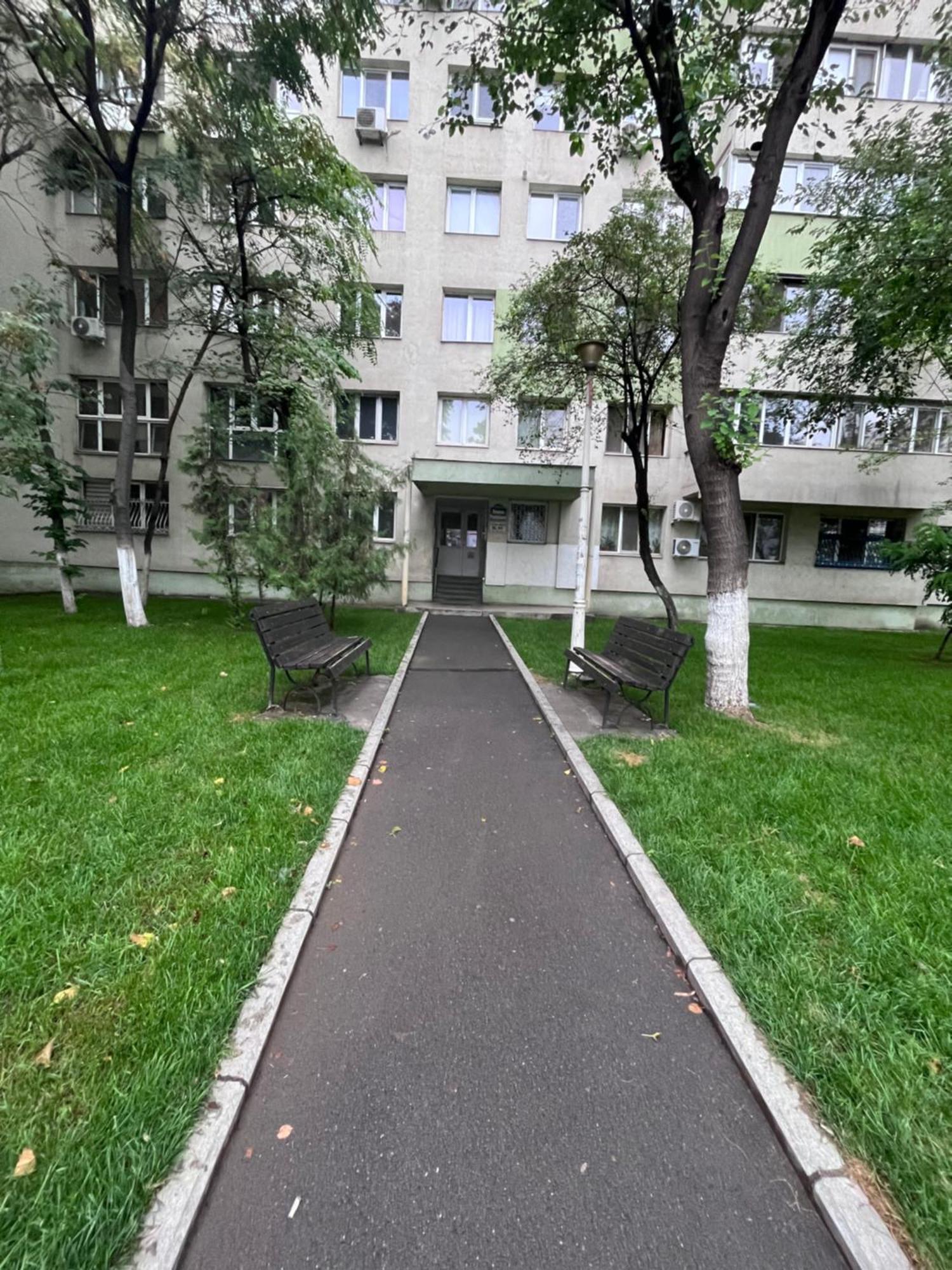 Appartamento Casa Cartilor - House Of Book'S Bucarest Esterno foto